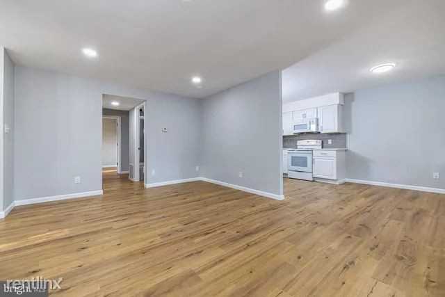 2749 Mimosa Ct - Photo 3 of 18