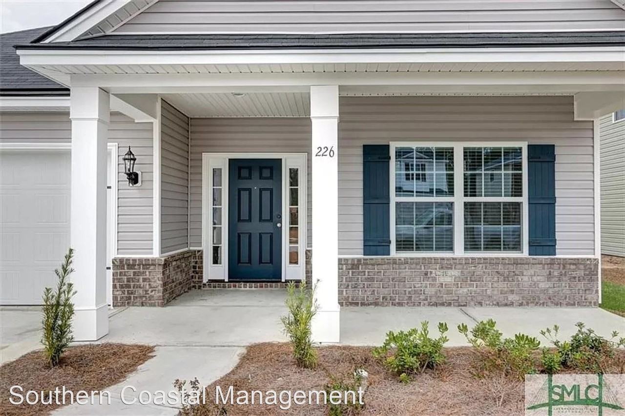 226 Cypress Creek Ln - Photo 2 of 29