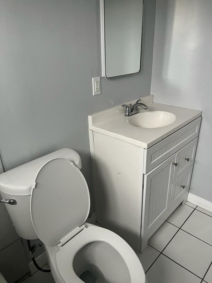 11934 Old River School Rd - Photo 4 of 10