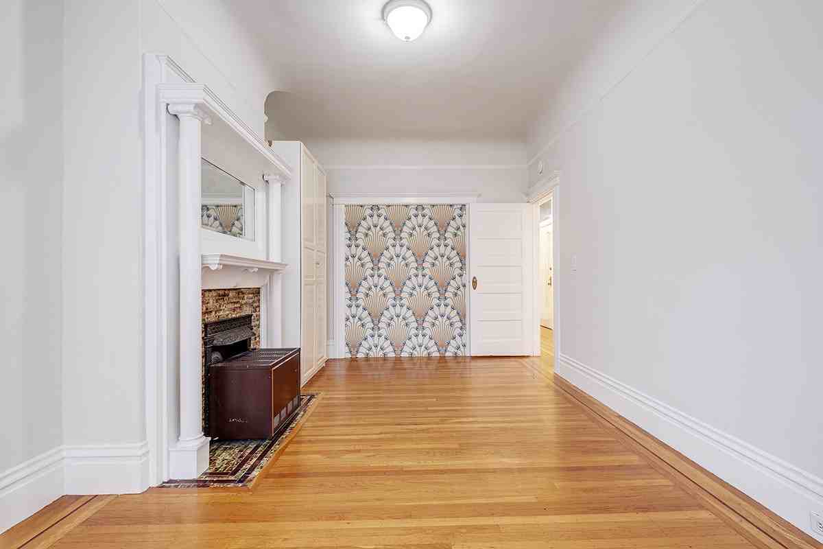 159 Vicksburg St - Photo 3 of 30