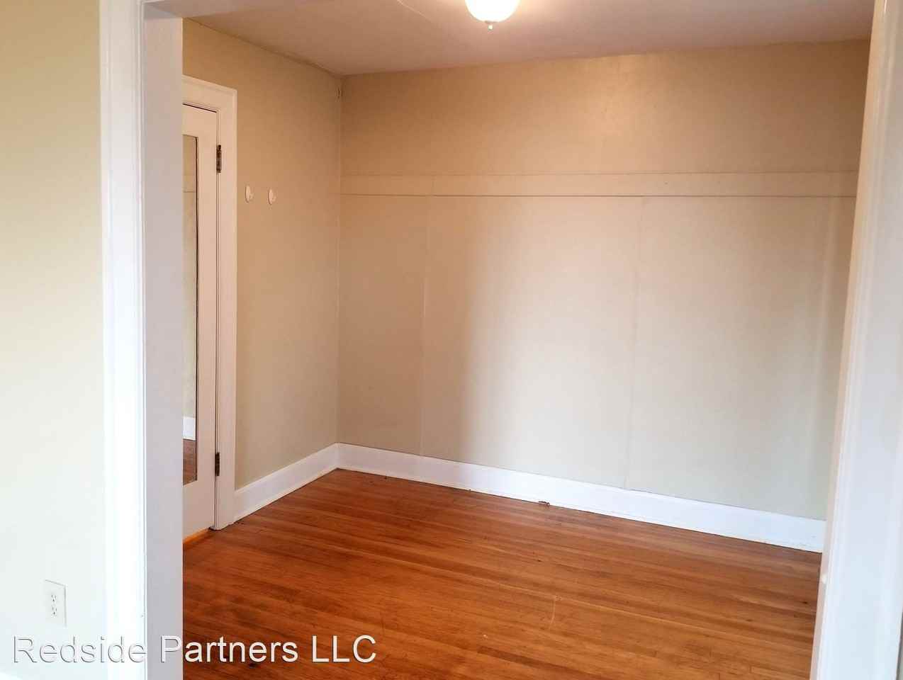 603 Pontius Ave N - Photo 3 of 8