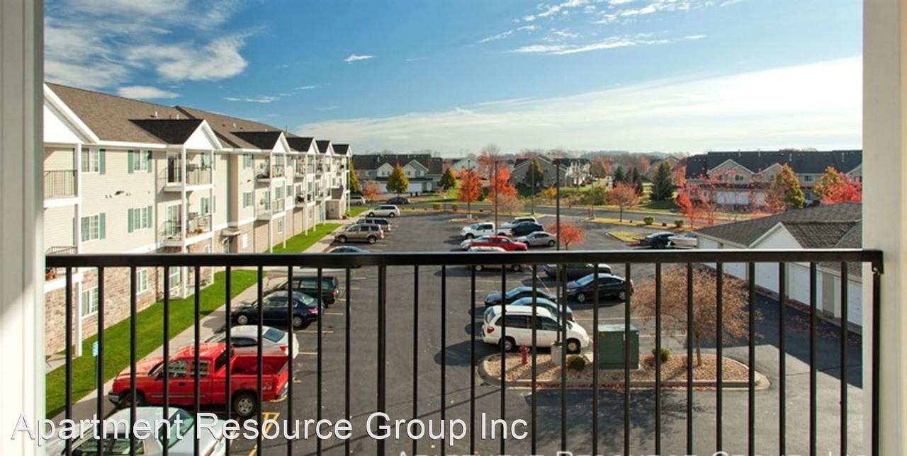 2550 Voyageur Pkwy - Photo 2 of 22