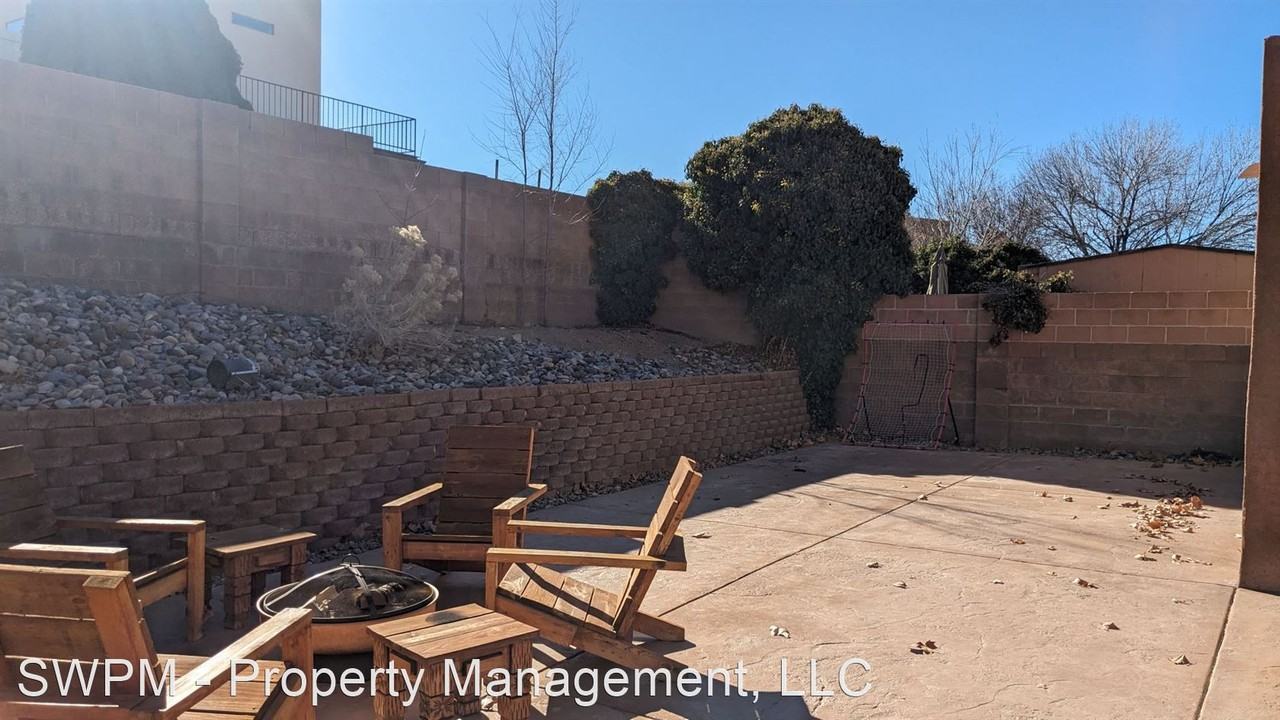10014 Denali Rd Ne - Photo 2 of 10