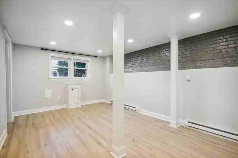 232 14th Pl Ne #BS - Photo 3 of 10