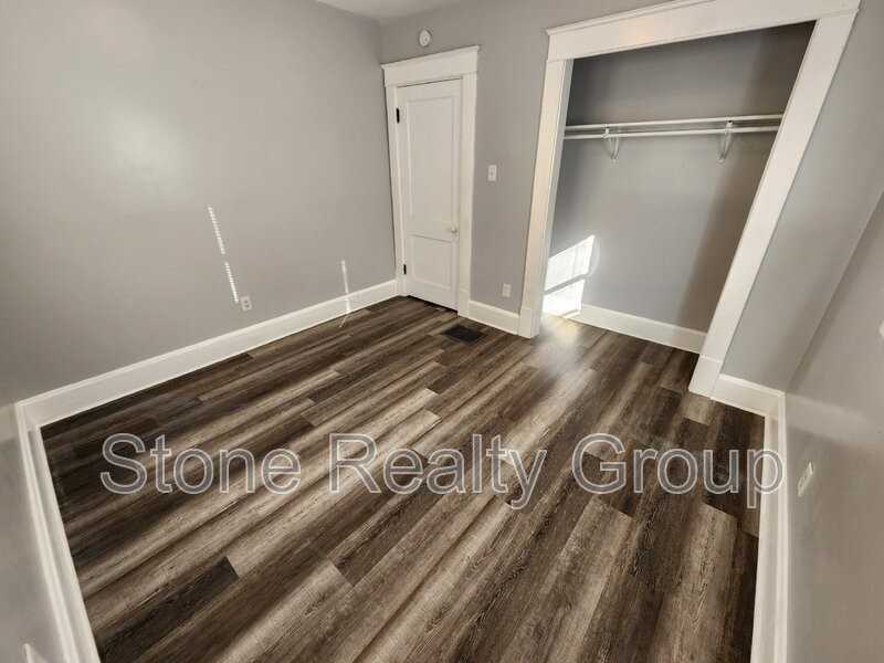 715 3rd Ave - Photo 6 of 9