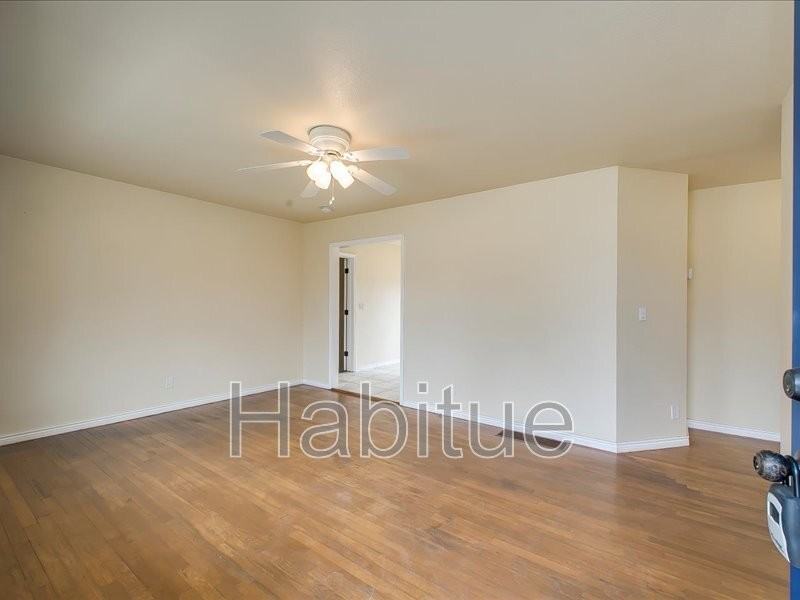 4919 W Wylie Ln - Photo 3 of 35