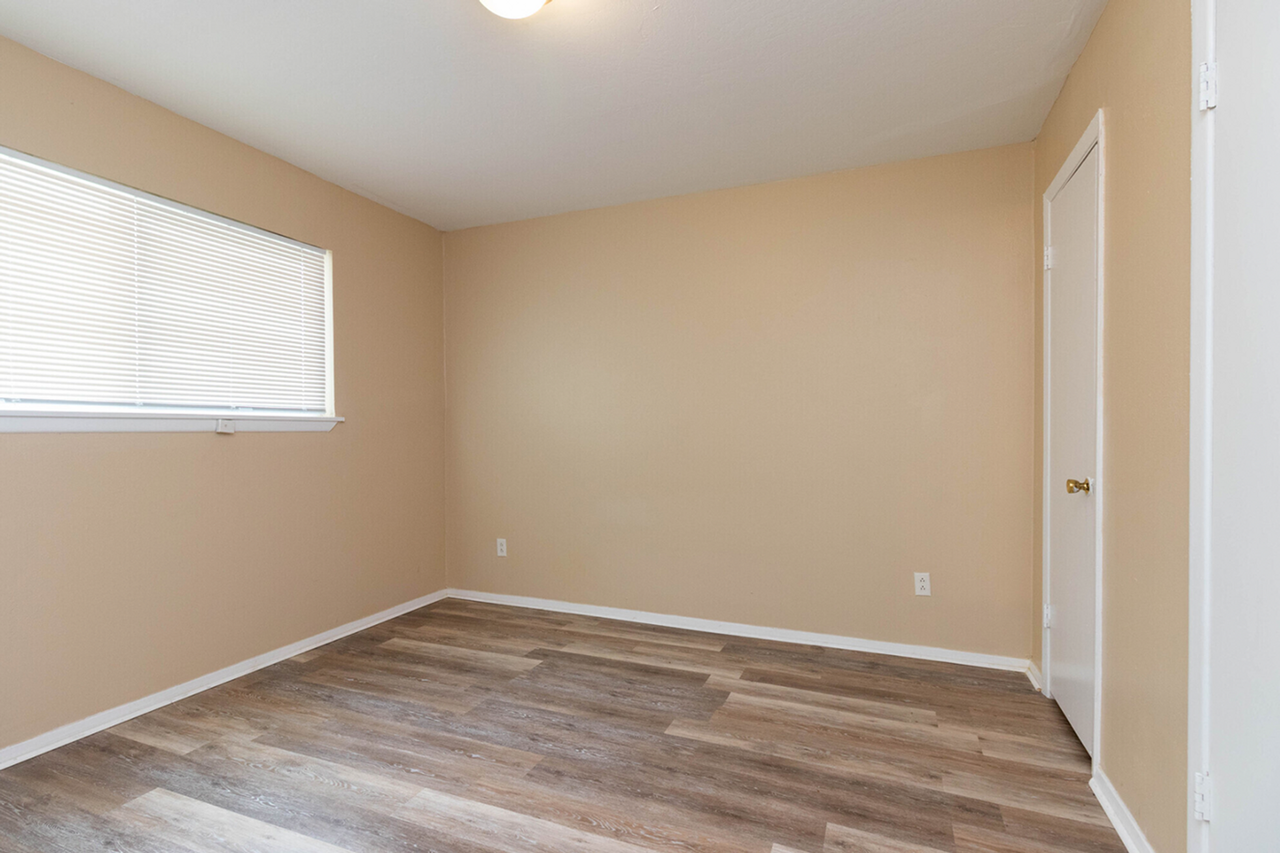 Fircrest Village Apartments - Photo 4 of 26