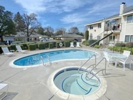 featured image of 9621 Webb St