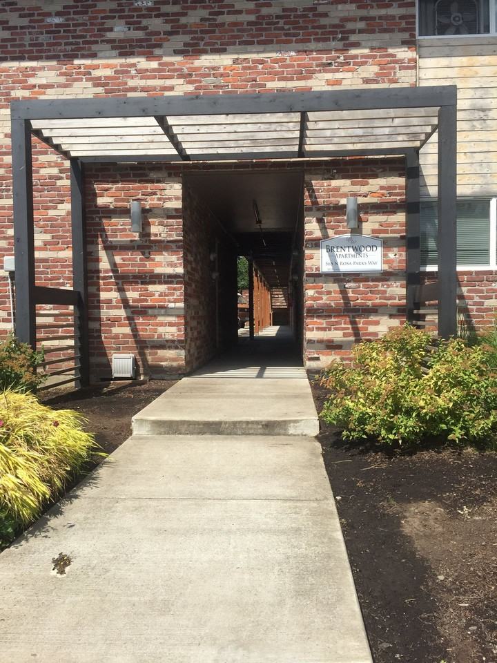 565 N Rosa Parks Way #104 - Photo 3 of 21