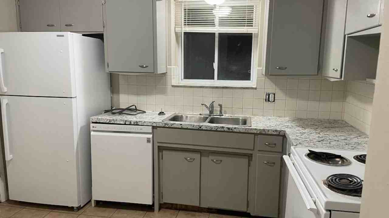 Munroe Falls - Photo 7 of 9