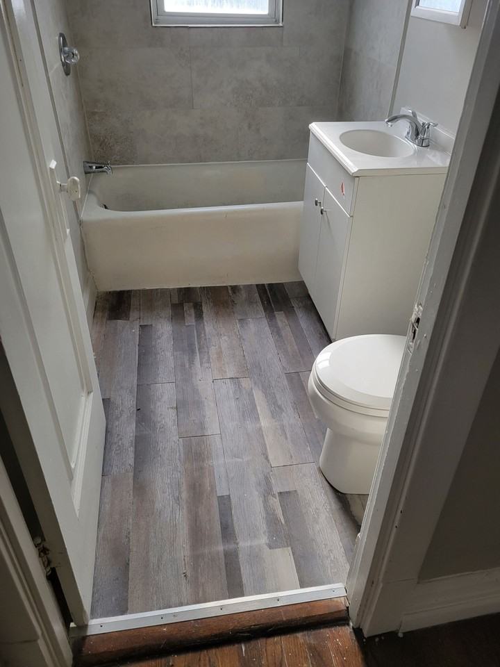 2949 W 58th St #1 - Photo 2 of 11