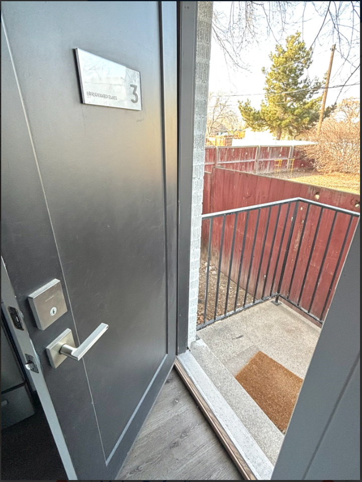 2740 South 1300 East - Photo 4 of 33