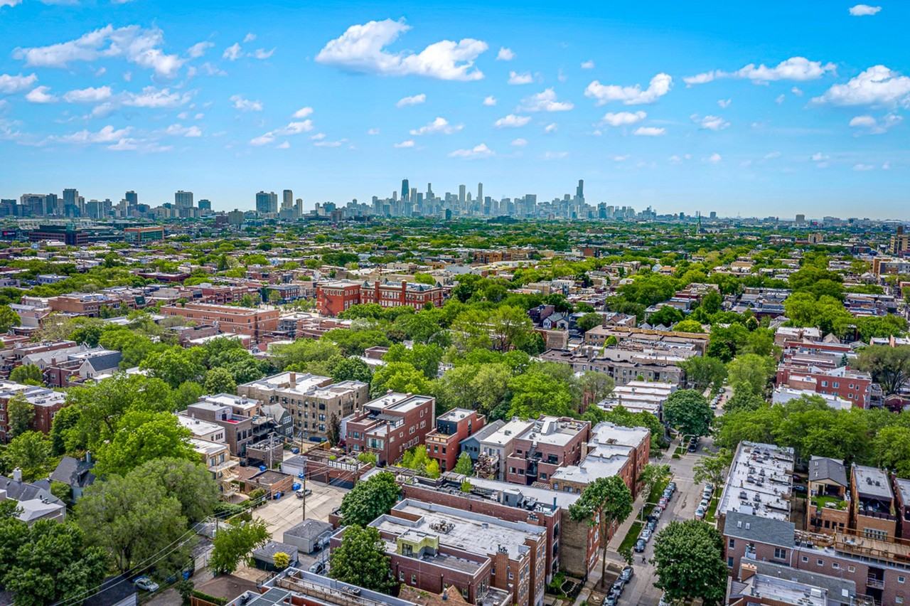 1478-80 W. Byron / 3907-11 N. Greenview - Photo 4 of 8