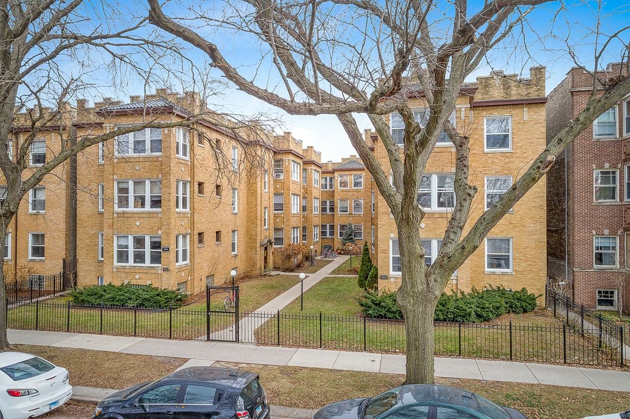 5045-51 N. Damen - Photo 3 of 9