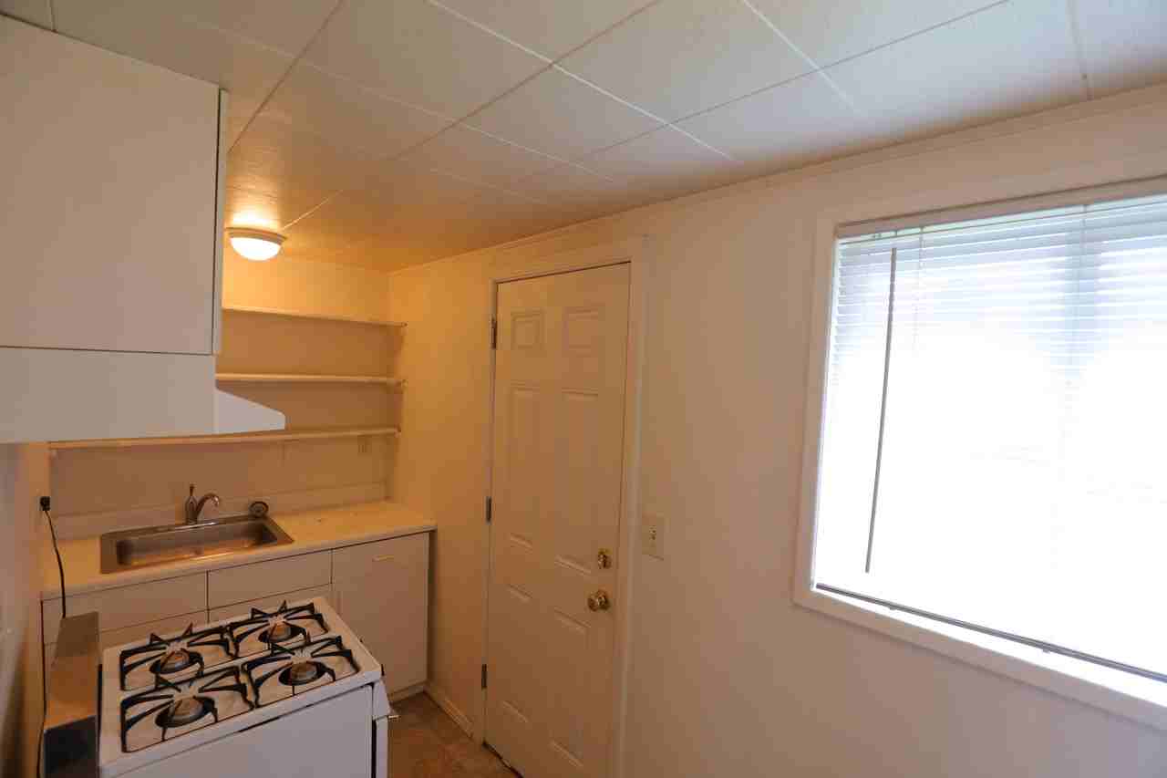 204 Redwood Hwy - Photo 3 of 6