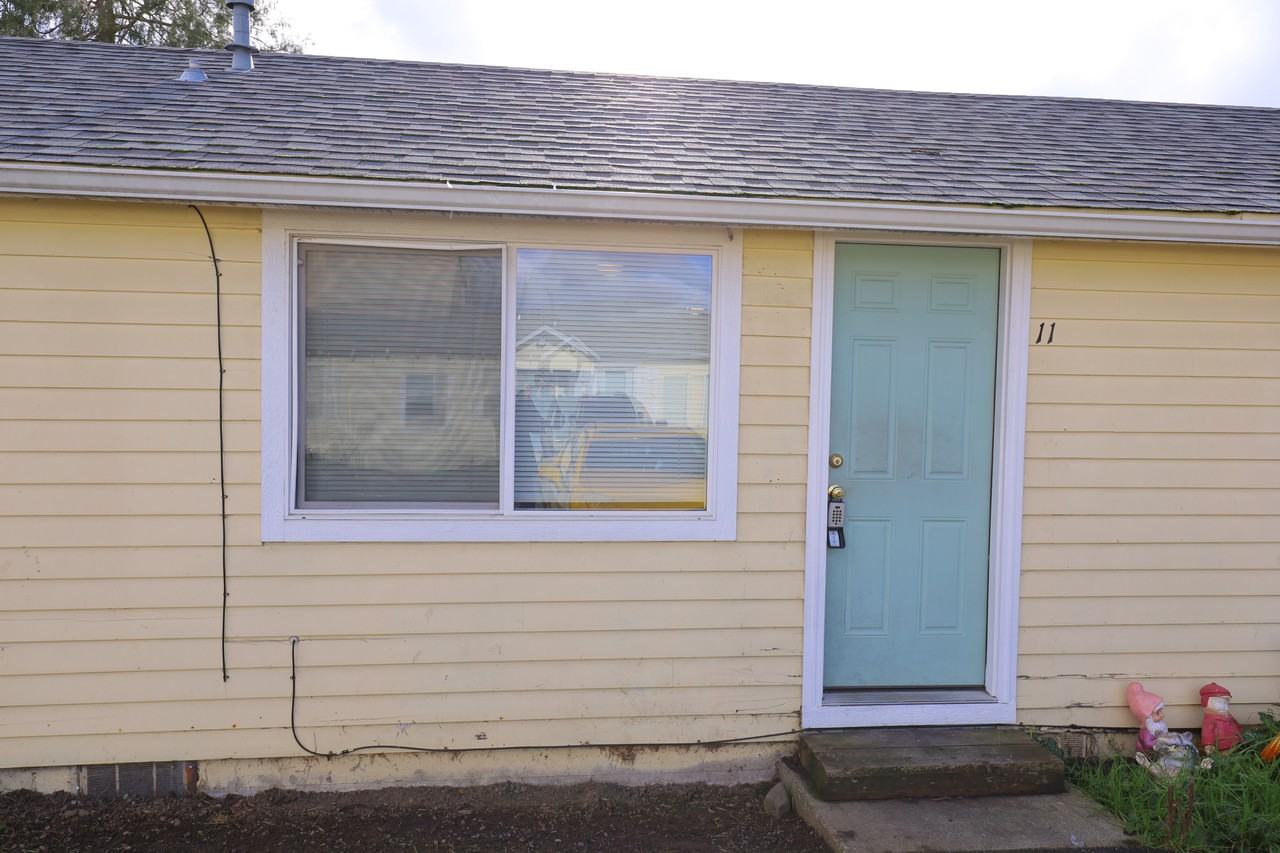 204 Redwood Hwy - Photo 6 of 6