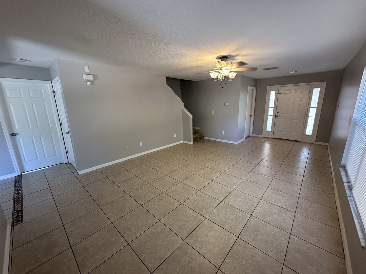 14902 Deer Meadow Dr - Photo 3 of 20