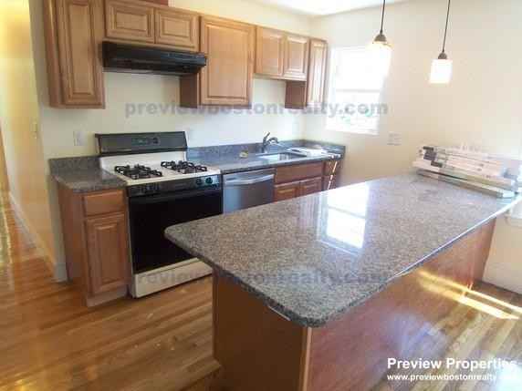 Donnybrook Rd #2P - Photo 2 of 10