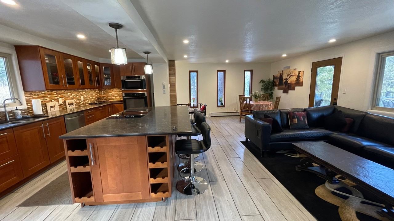 23259 Shingle Creek Rd - Photo 3 of 16