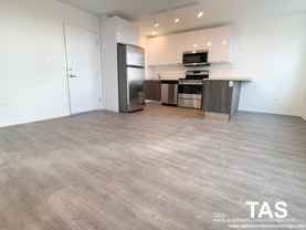 940 W Winona St #604 - Photo 1 of 1