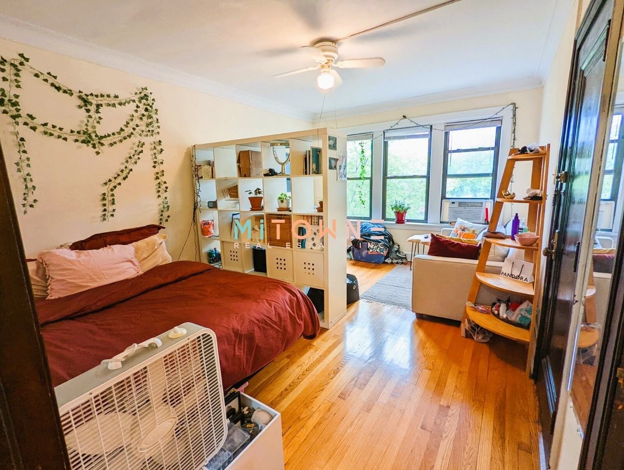 4700 N Wolcott Ave #2A - Photo 3 of 14
