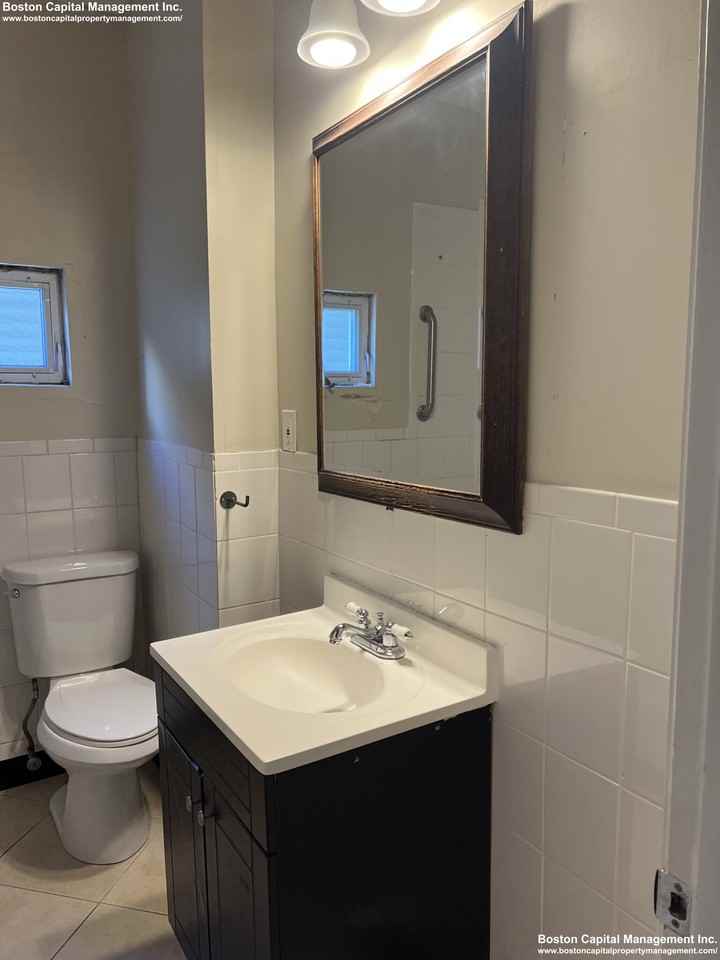 179 Belmont St #2 - Photo 6 of 14