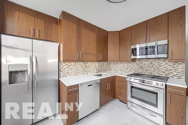 W 57th St #21C - Photo 3 of 17