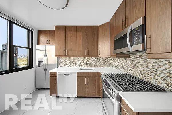 W 57th St #21C - Photo 5 of 17