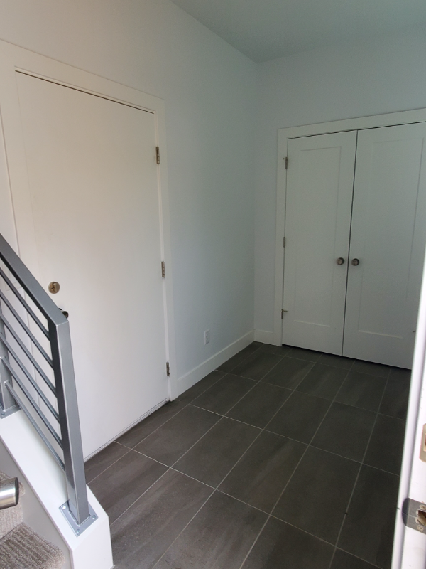 2185 West Layton Parkway #80 - Photo 2 of 33