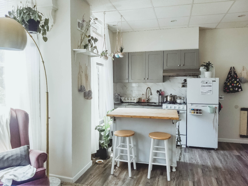 425 S 15th St #3R - Photo 4 of 14