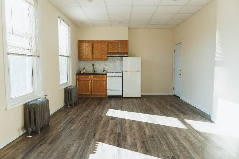 425 S 15th St #3R - Photo 7 of 14