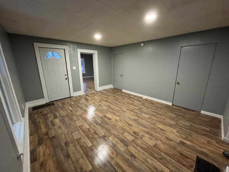 1200 Gomber Ave - Photo 4 of 13