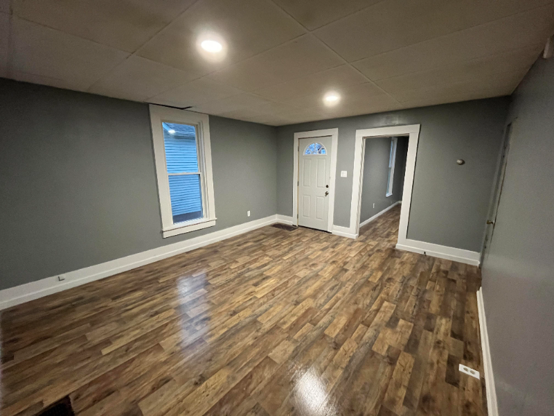 1200 Gomber Ave - Photo 6 of 13