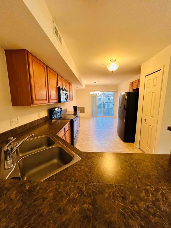 3064 Schoolhouse - Photo 2 of 7