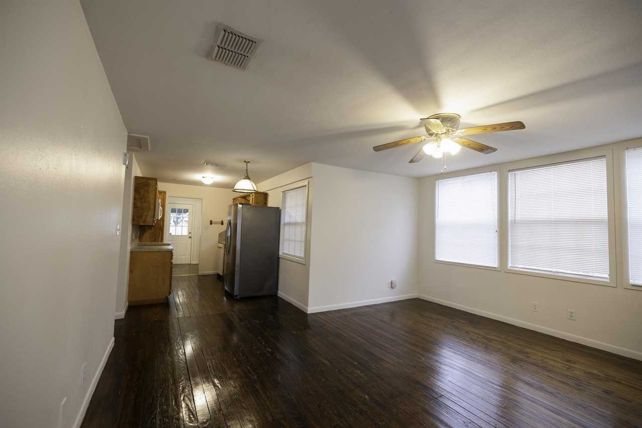 1002 Garrett Street #1 - Photo 5 of 28