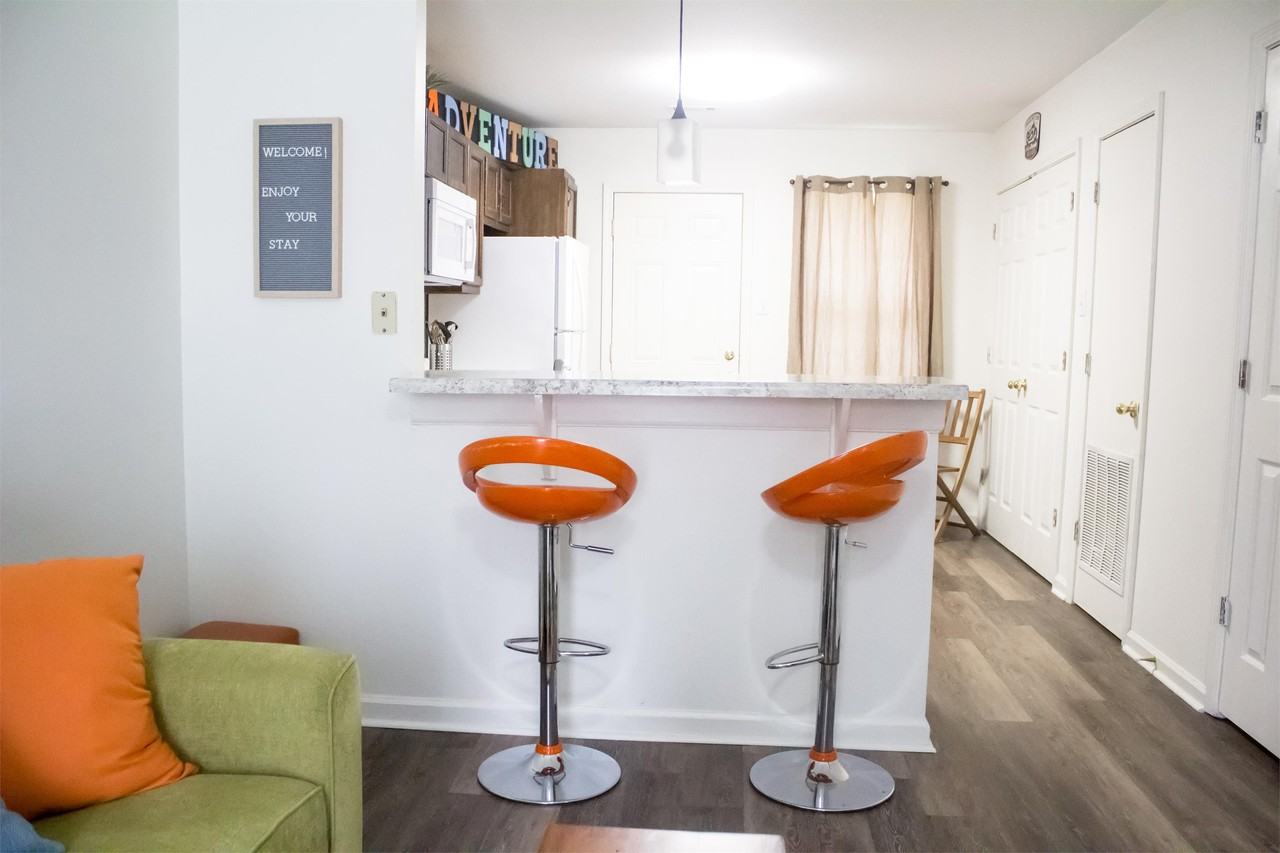 1536 Clifton - 5 #5 - Photo 2 of 10