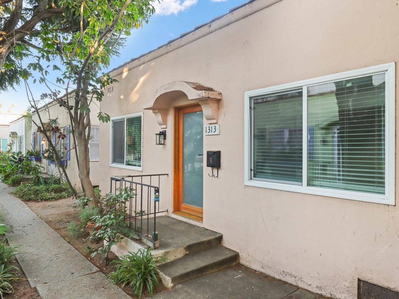 1307  1313 17th Street #1313 - Photo 3 of 22