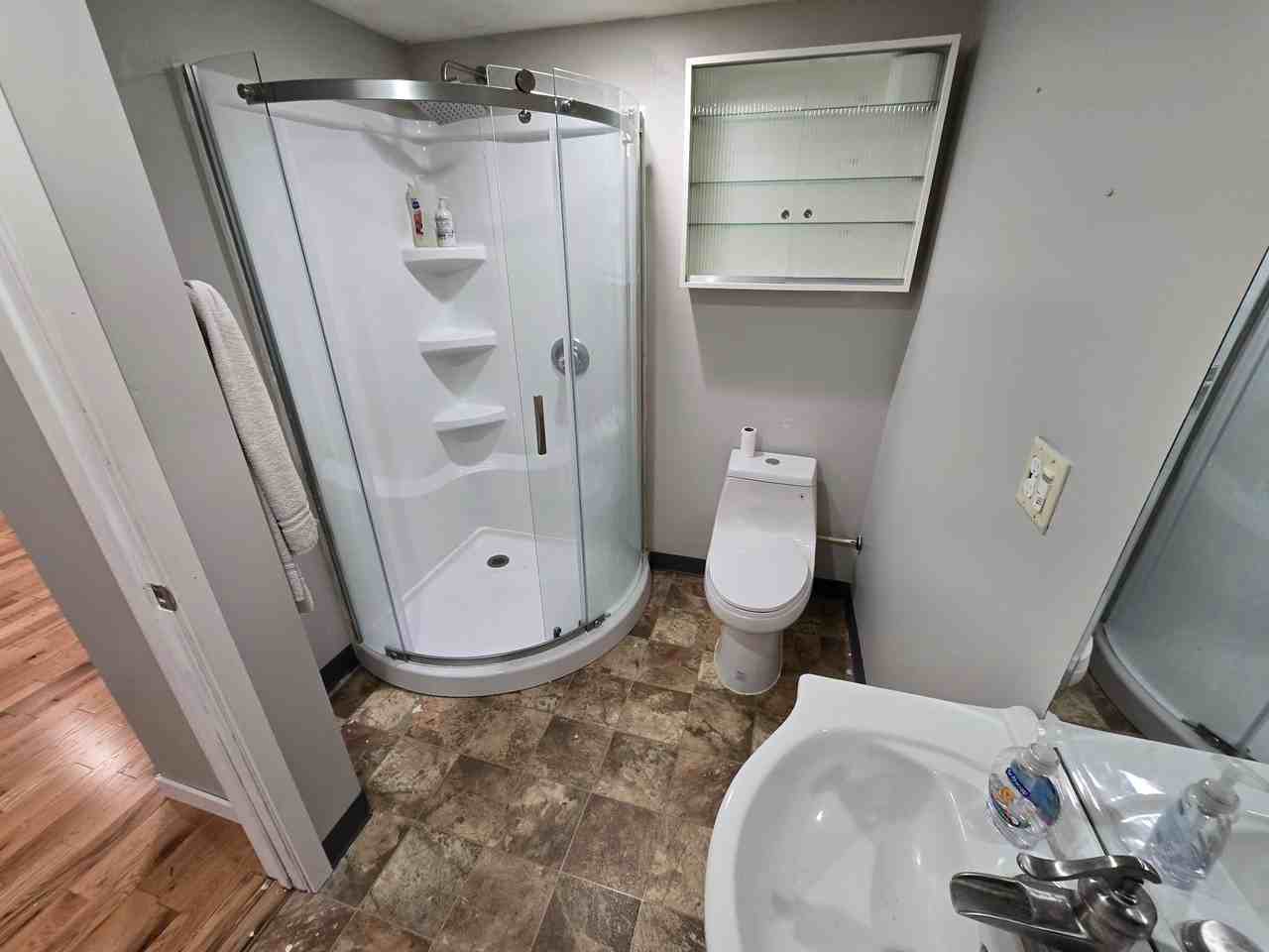 6122 East Shadybrook Street - 4 - upstairs #4 - Photo 7 of 7