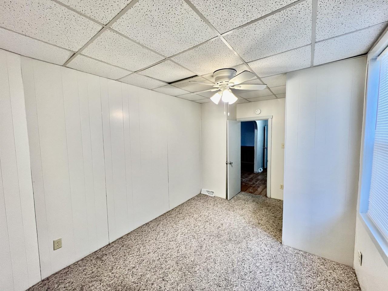 1713 Erie Ave #1713 - Photo 3 of 12