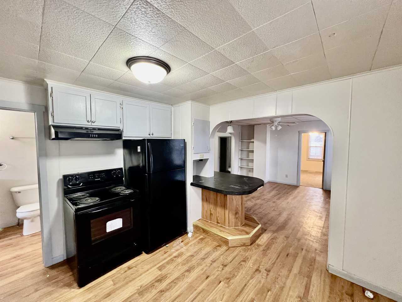 1713 Erie Ave #1713 - Photo 6 of 12