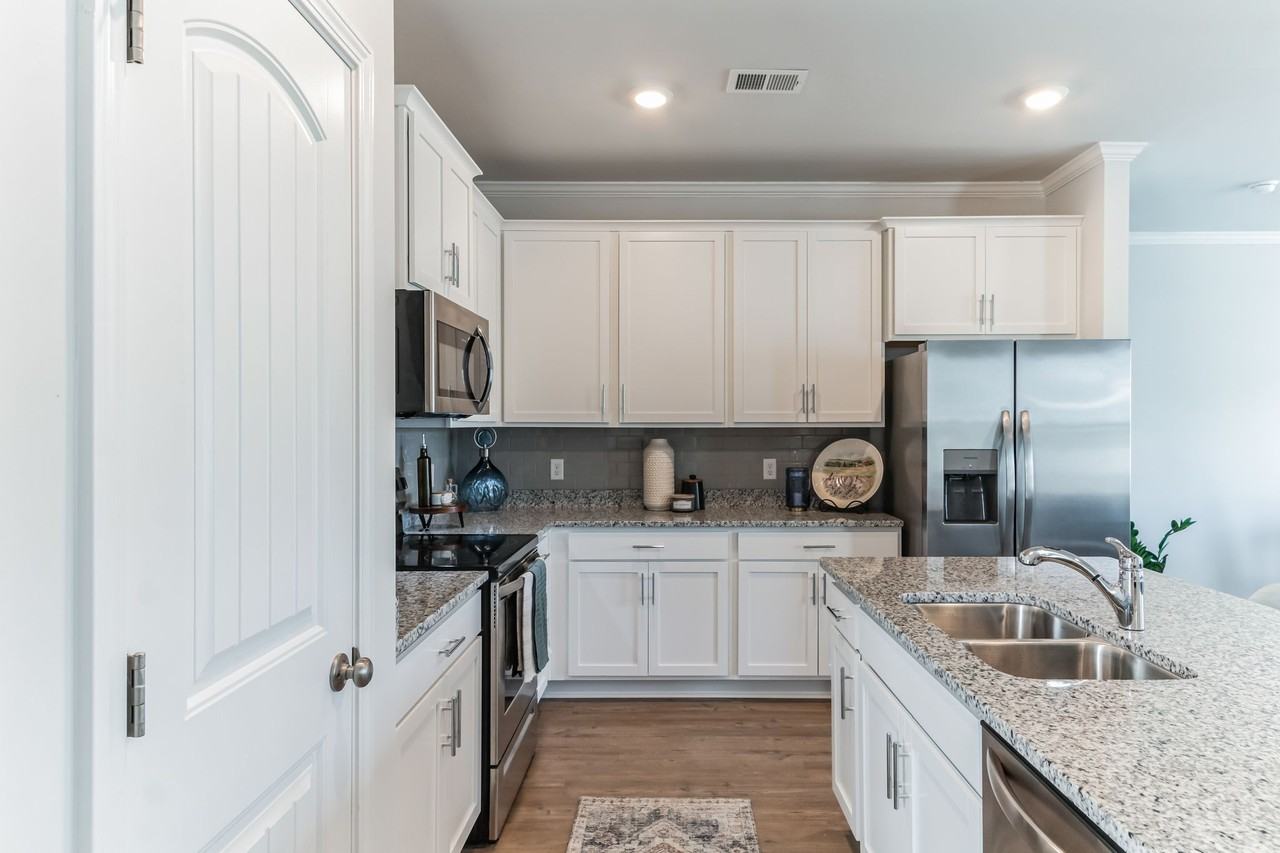 Legato Lakes - Photo 4 of 40