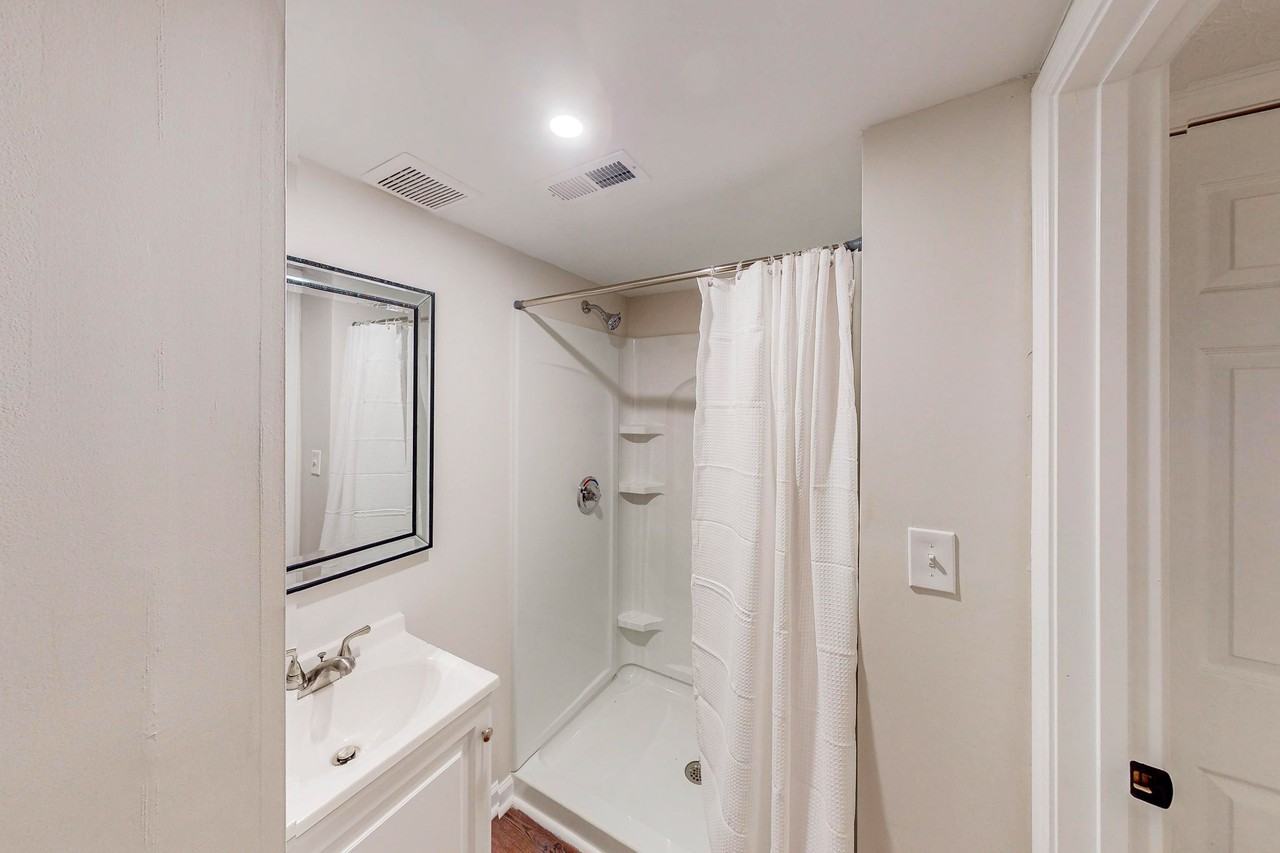 Rally Ct - Photo 4 of 9