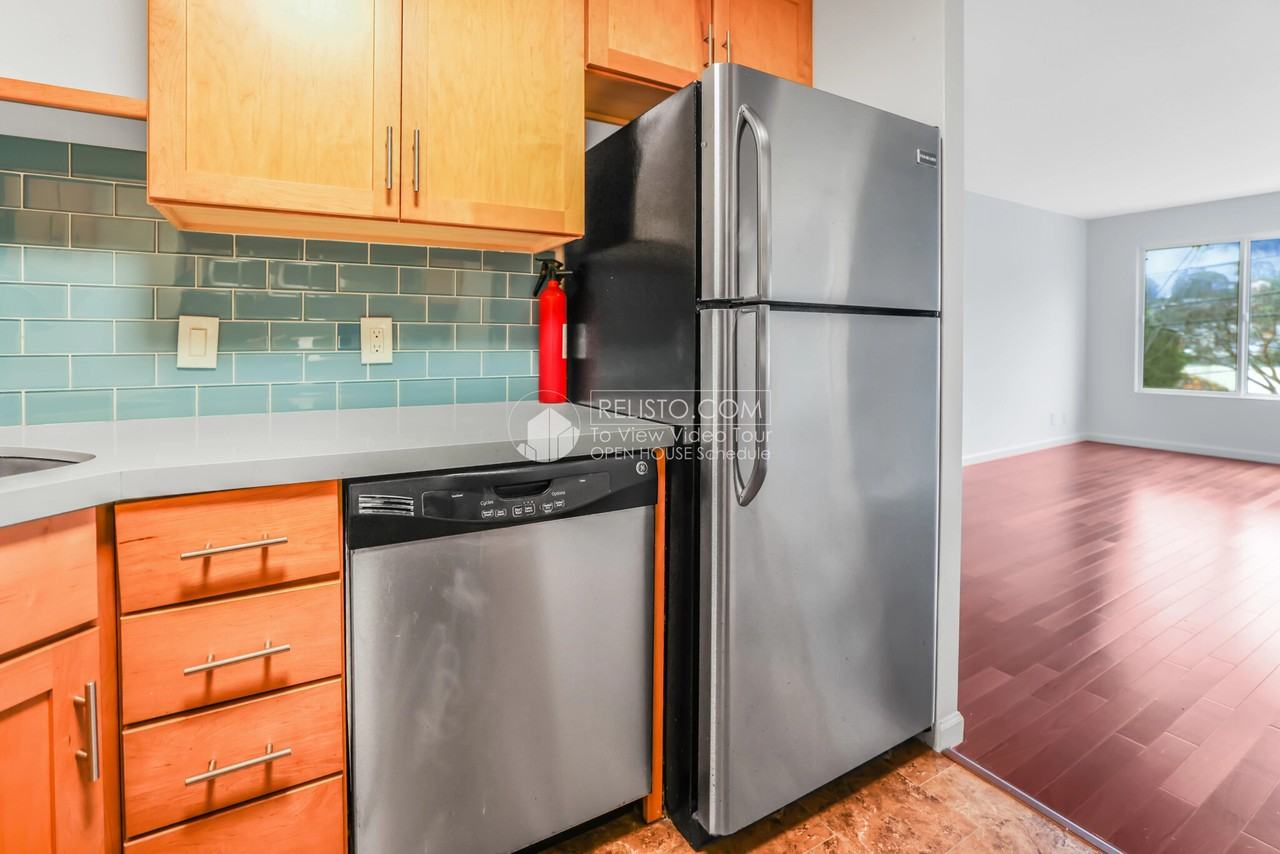 444 Valley St #1 - Photo 7 of 16