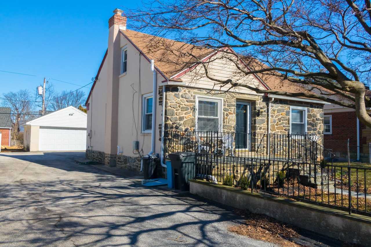 1333 Virginia Avenue - Photo 2 of 32