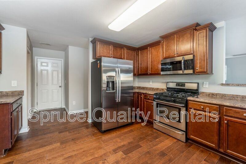 164 Solstice Dr - Photo 2 of 46