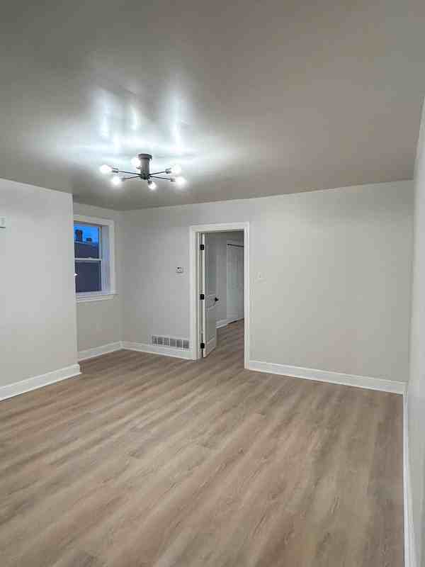 3206 Dobson St #3 - Photo 5 of 19