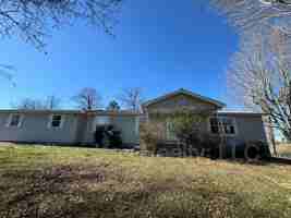 featured image of 2955 Oakland Rd