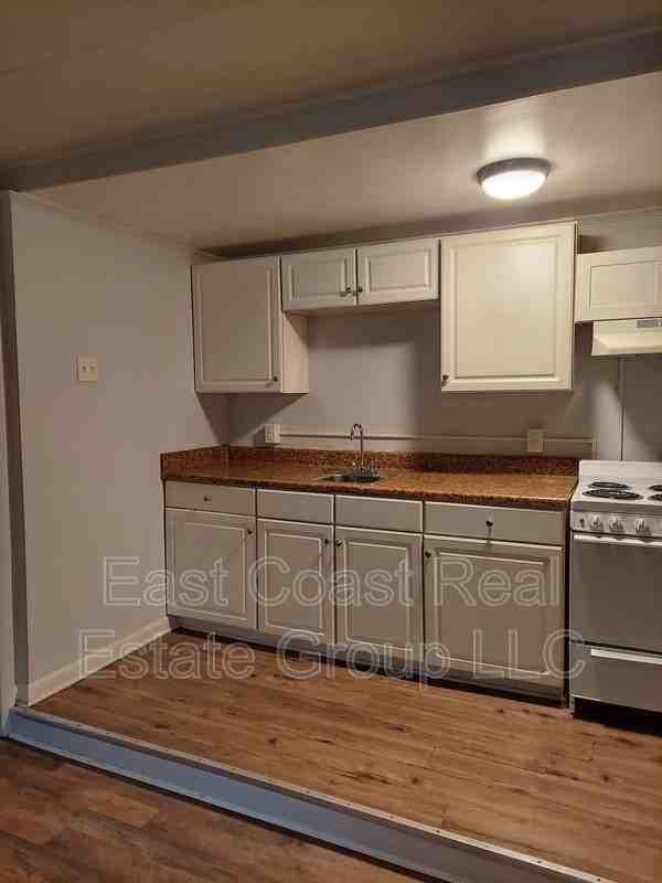 13628 Pennsylvania Ave #9 - Photo 2 of 11