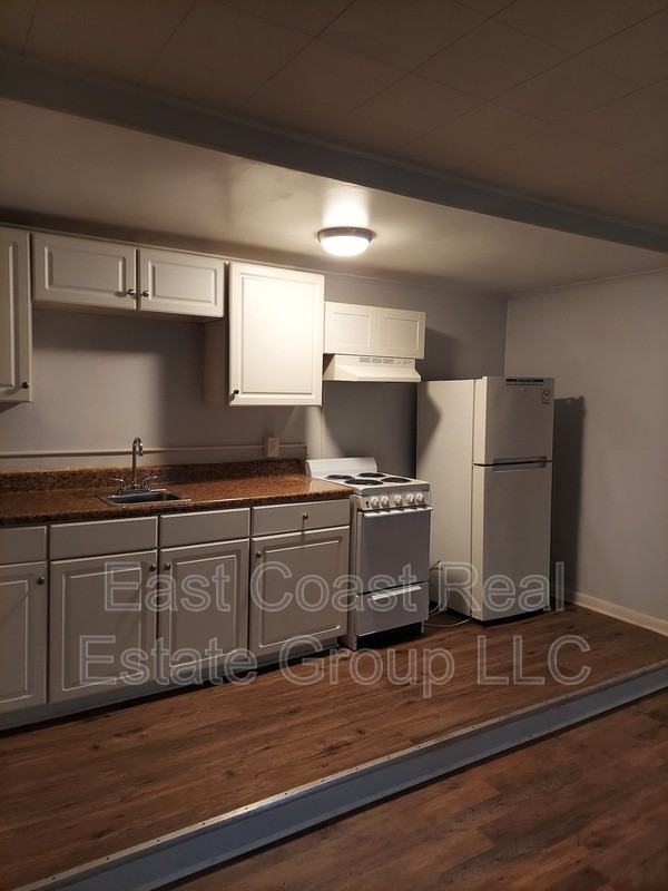 13628 Pennsylvania Ave #9 - Photo 4 of 11