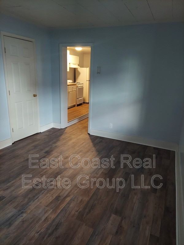 13628 Pennsylvania Ave #9 - Photo 5 of 11